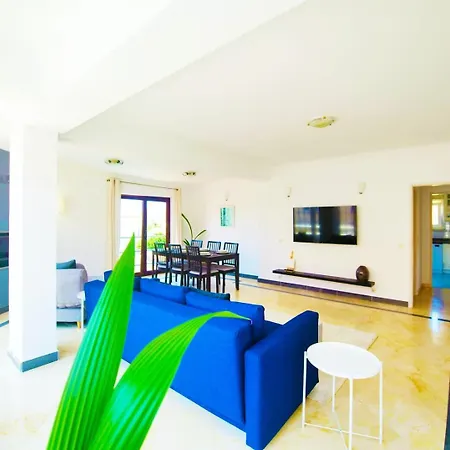 Pool&terrace