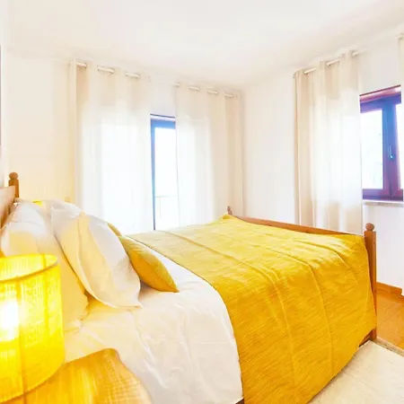 Apartment Pool&terrace Parede
