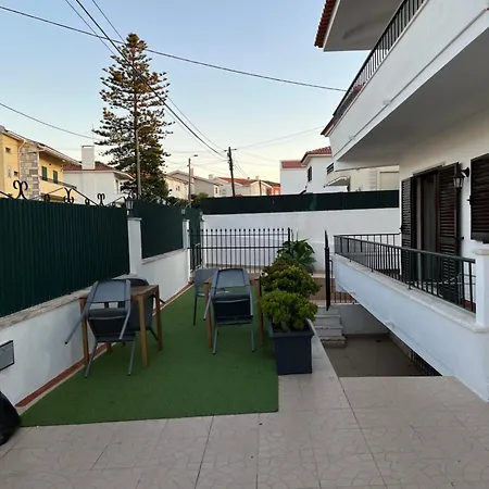 Pool&terrace Apartment