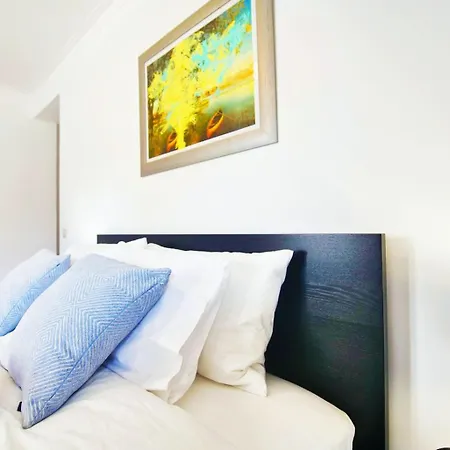Appartement Pool&terrace Parede