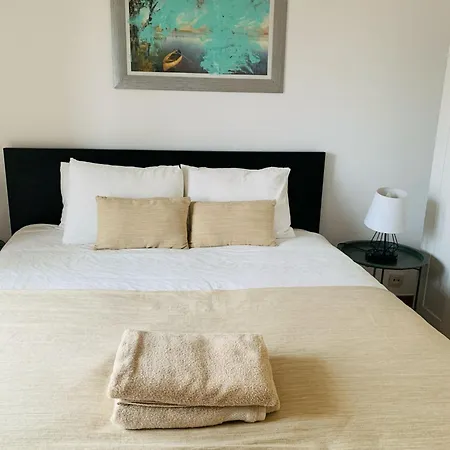 Apartment Pool&terrace Parede